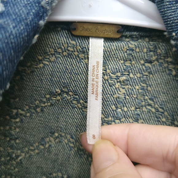 Free People Textured Chevron‎ Blue Denim Jacket Womens 8 Asymmetrical Zip Moto - Picture 6 of 9